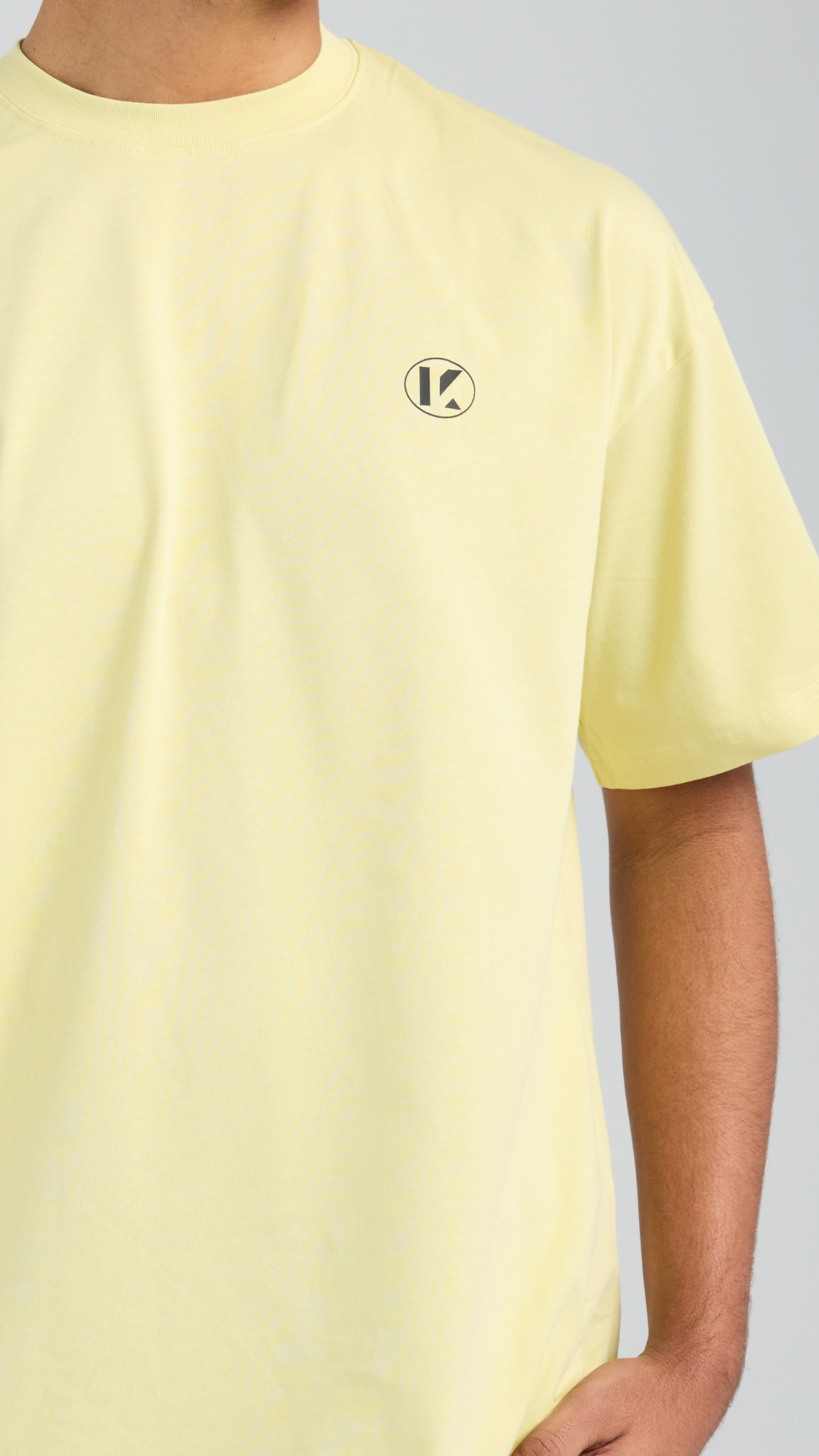 Pastel Palms Tee - Pastel Yellow